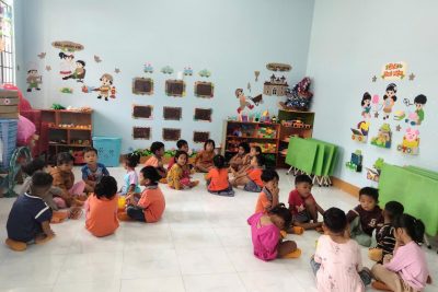 NHỮNG KHOẢNH KHẮC ĐÁNG YÊU VÀO NGÀY ĐẦU ĐẾN LỚP CỦA CÁC BẠN NHỎ